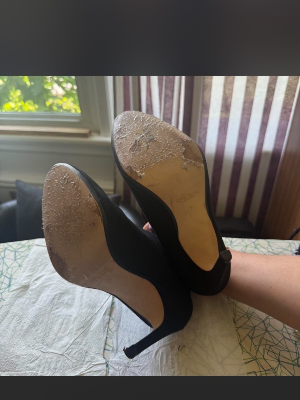 Heel Boot - Picture 3 of 5